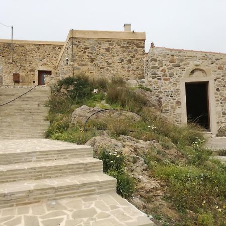 The Rock Villa Kapetaniana Exterior photo